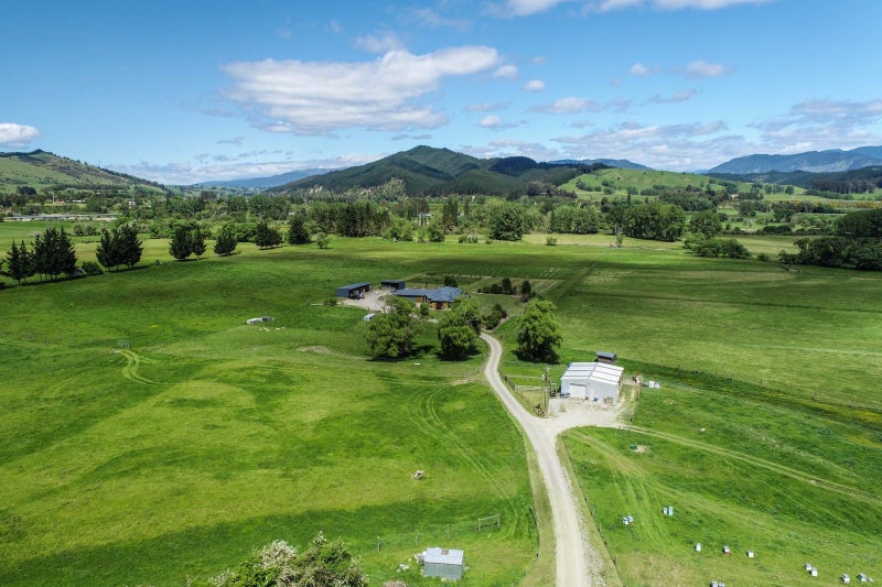 4180 Motueka Valley Highway, Tapawera, Wakefield - Carousel 2
