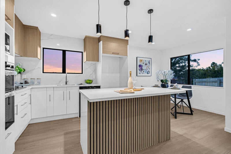 28 Madigan Place, Glendene, Auckland - Carousel 2