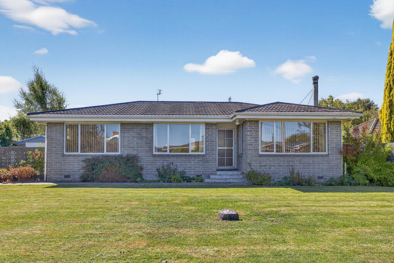 11 Springhill Street, Avonhead, Christchurch - Carousel 1