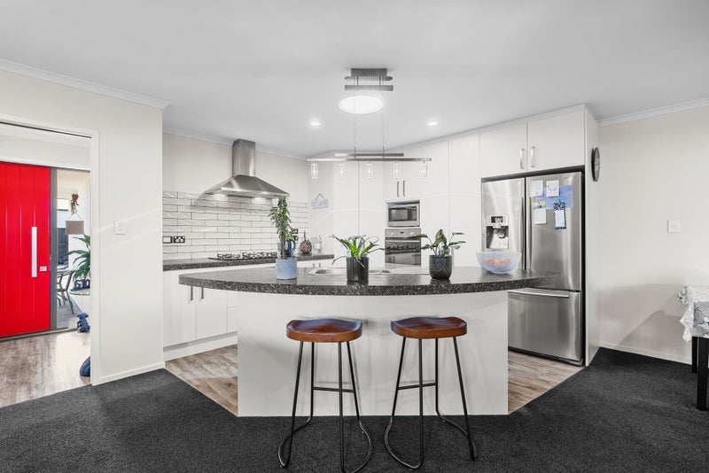 444A Bower Avenue, Parklands, Christchurch - Carousel 2