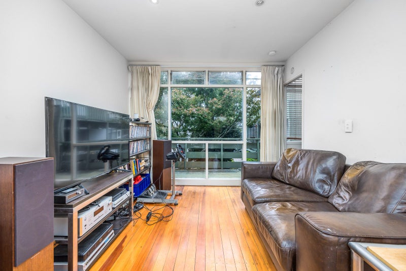 7/17 Birdwood Crescent, Parnell, Auckland - Carousel 2