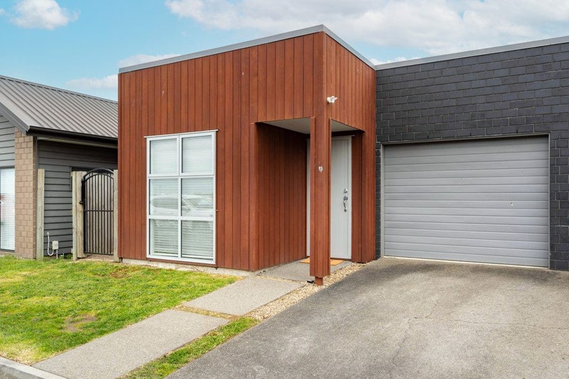 4/32 Borman Road, Huntington, Hamilton - Carousel 1