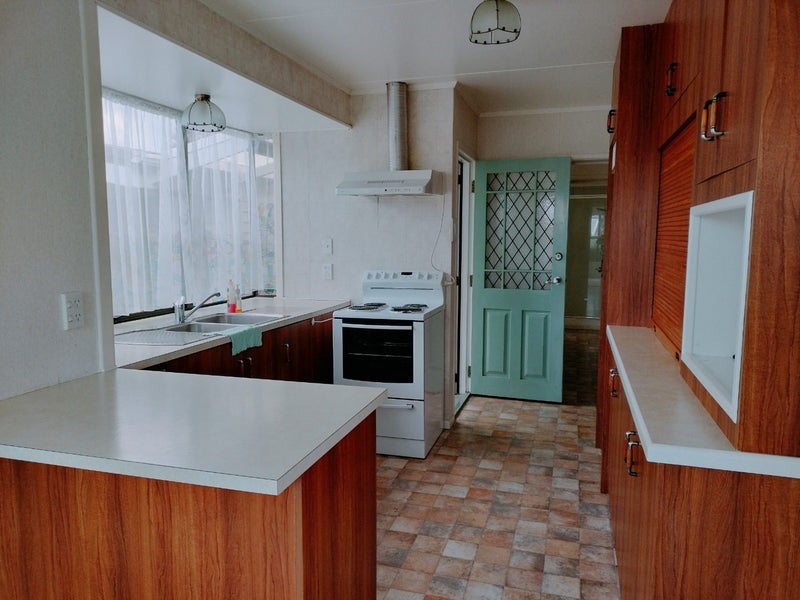 2 Princes Street, Waihi, Waihi - Carousel 2