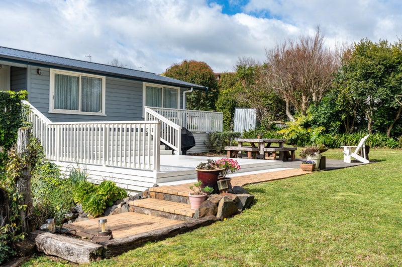 26 Thomson Avenue, Dinsdale, Hamilton - Carousel 2