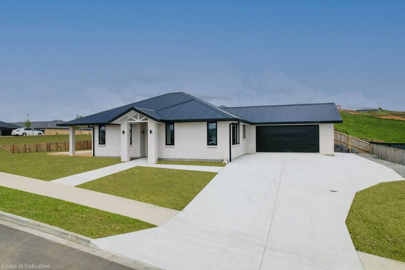69 Leathem Crescent, Pokeno - Carousel 1