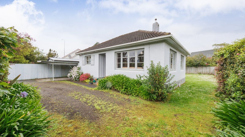 5 Anderson Street, Hokowhitu, Palmerston North - Carousel 1
