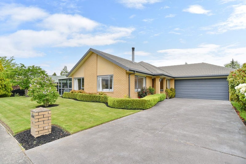 4 Riegler Place, Belfast, Christchurch - Carousel 1