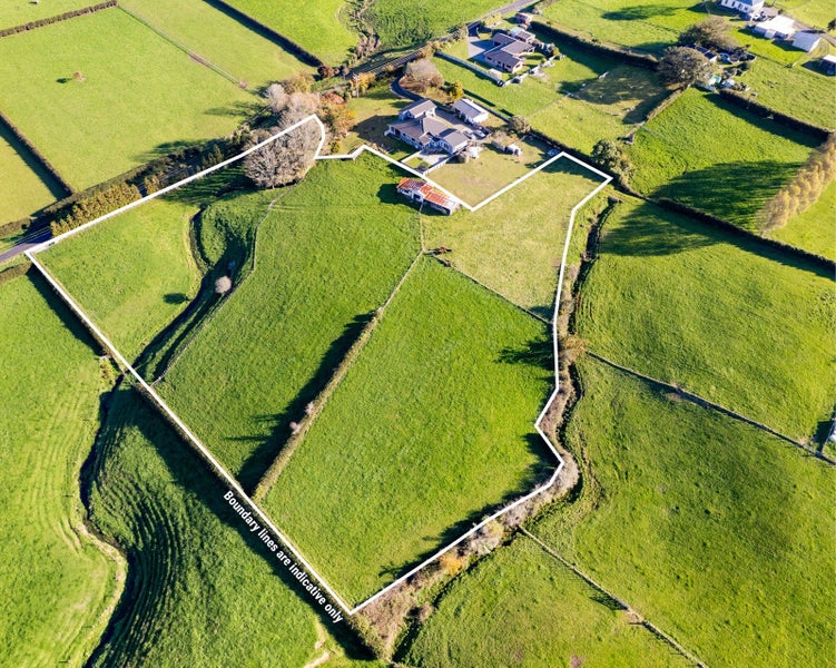 241 Warwick Road, Stratford - Carousel 2