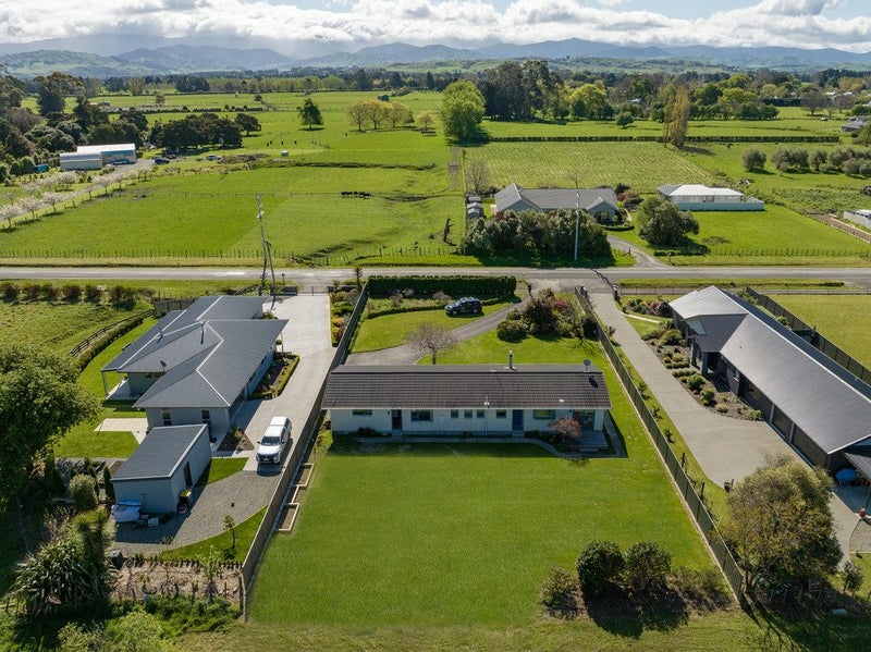 29 Chamberlain Road, Masterton - Carousel 2