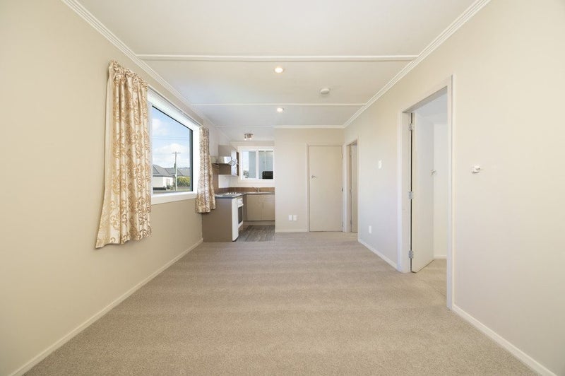 35 Dalgety Street, Saint Kilda, Dunedin - Carousel 1