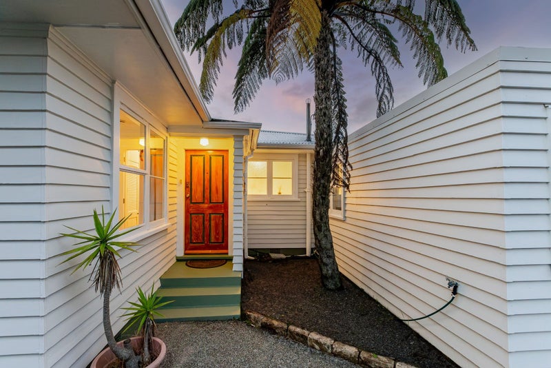 49A Aorangi Road, Paraparaumu, Paraparaumu - Carousel 2