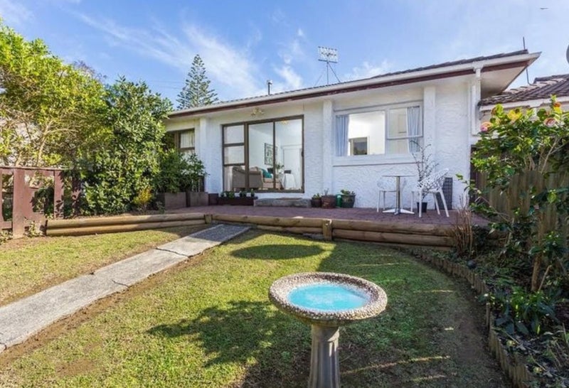 2/32 Strong Street, St Johns, Auckland - Carousel 1