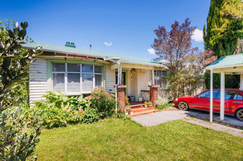 40 Puriri Terrace, Roslyn, Palmerston North - Carousel 1