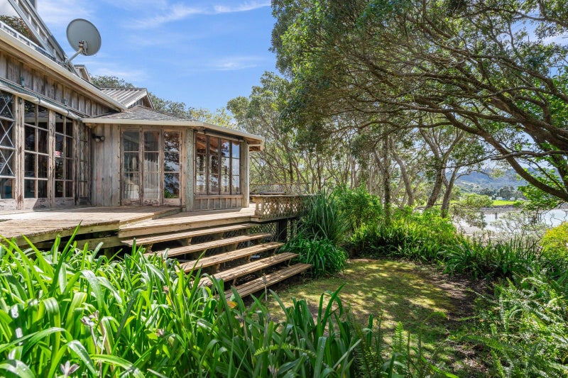 958E Whangarei Heads Road, Parua Bay, Parua Bay - Carousel 1