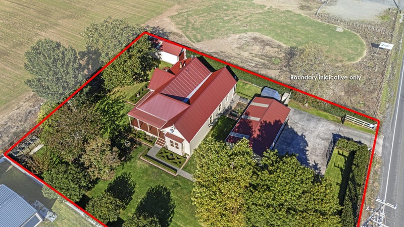137 Egmont Road, Hillsborough, New Plymouth - Carousel 27