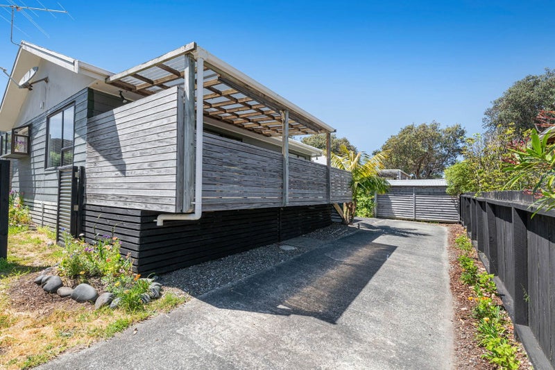 4A Twilight Bay, Omaha, Warkworth - Carousel 2