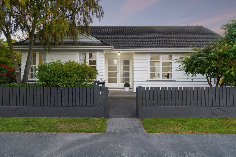 1 Chepstow Avenue, Fendalton, Christchurch - Carousel 1