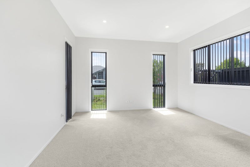 3 Probert Crescent, Chartwell, Hamilton - Carousel 10