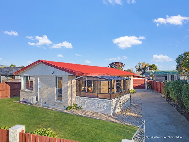 30 St Heliers Crescent, Aranui, Christchurch - Carousel 1