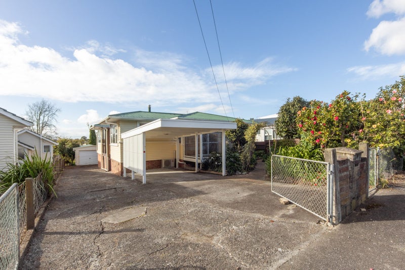 6 Keats Place, Blockhouse Bay, Auckland - Carousel 2