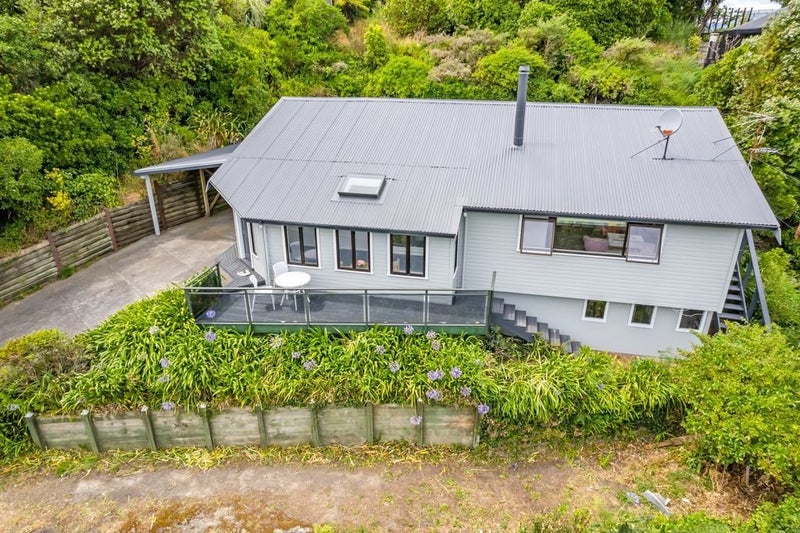 38 Korokoro Road, Korokoro, Lower Hutt - Carousel 1
