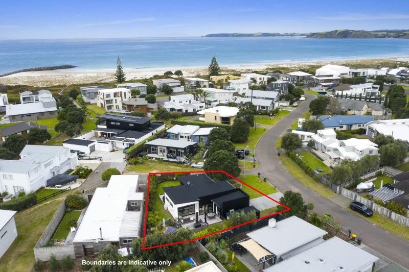 3 Rita Way, Warkworth - Carousel 1