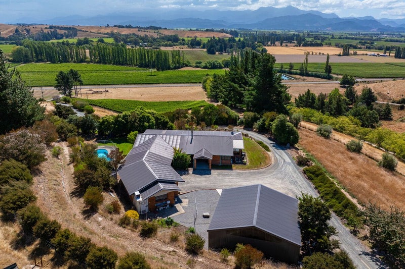 147 Brookby Road, Blenheim - Carousel 1