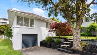 21 Southern Cross Road, Kohimarama, Auckland - Carousel 1