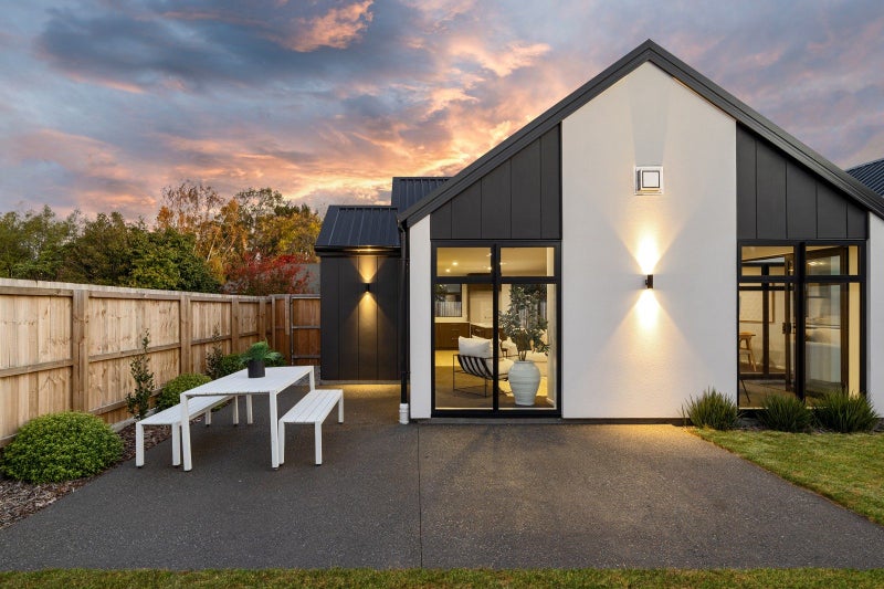 100 Wairakei Road, Bryndwr, Christchurch City, Canterbury - Carousel 2