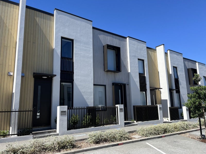 4 Hadlow Terrace, Grey Lynn, Auckland - Carousel 1