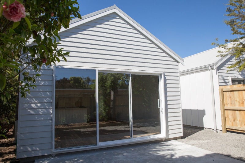 8 Colville Street, Masterton - Carousel 11
