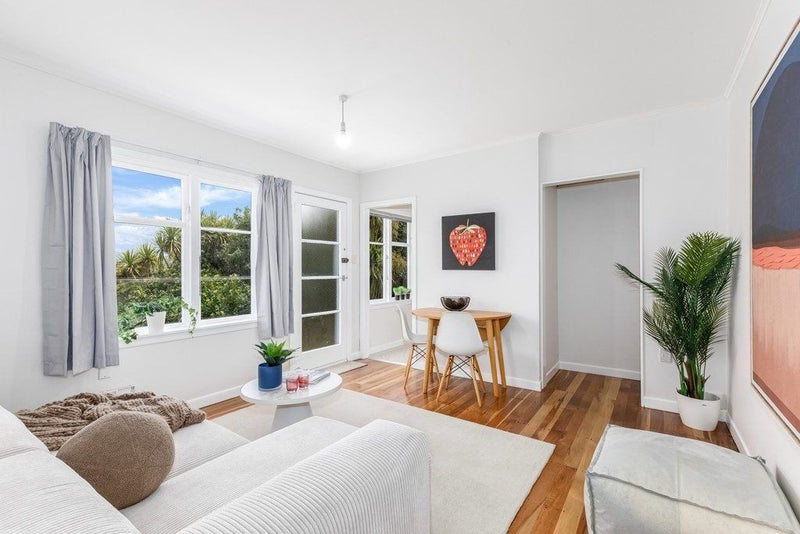 67A Pembroke Road, Northland, Wellington, Wellington - Carousel 1