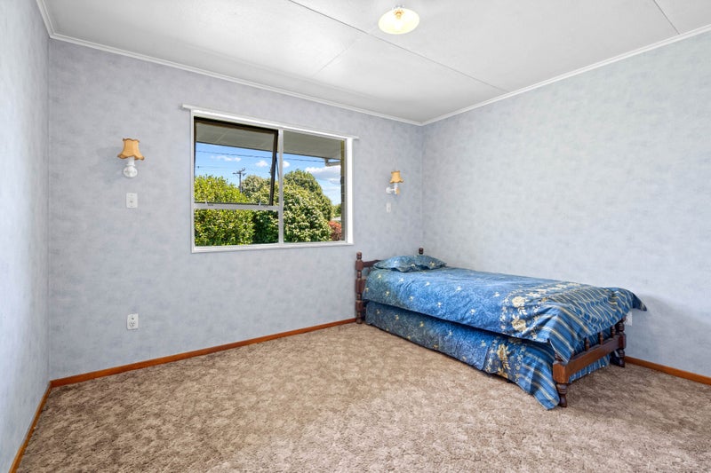 29 Oxford Street, Martinborough - Carousel 17