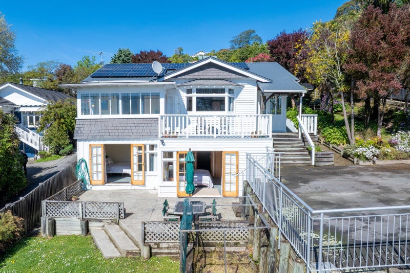 3 Merlewood Avenue, Cashmere, Christchurch - Carousel 1