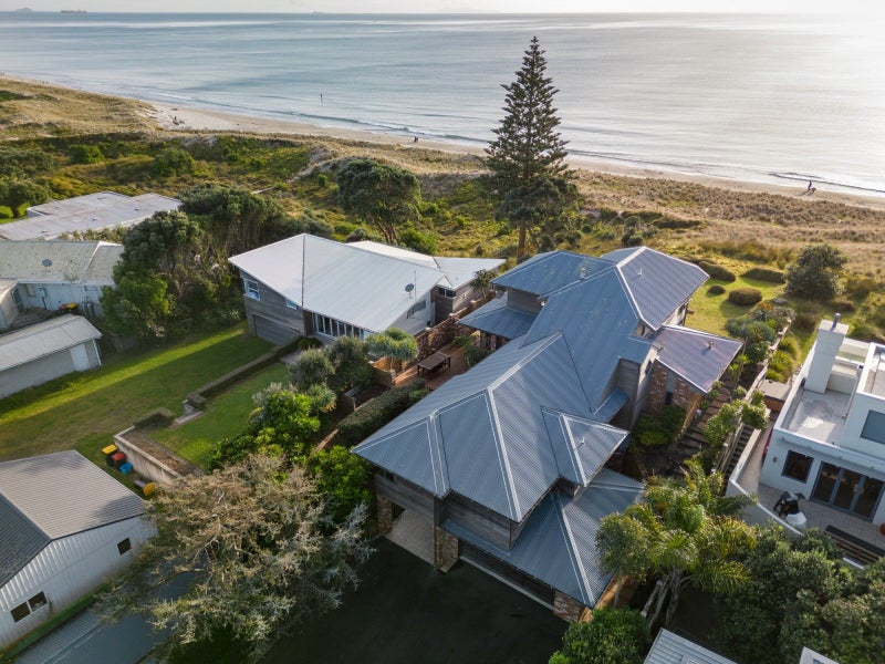 339 Oceanbeach Road, Mount Maunganui, Mount Maunganui - Carousel 1