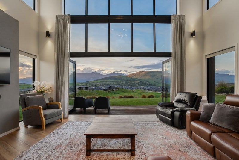 44 Orford Drive, Jacks Point, Queenstown-Lakes, Otago - Carousel 2