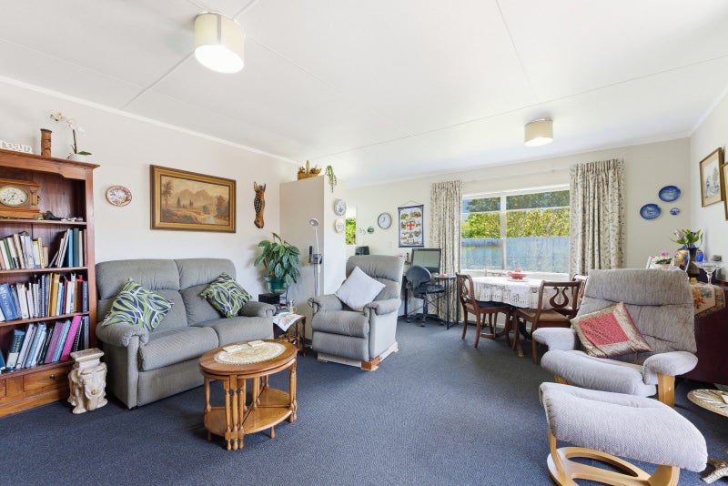 2A Roberts Avenue, Aramoho, Whanganui - Carousel 2