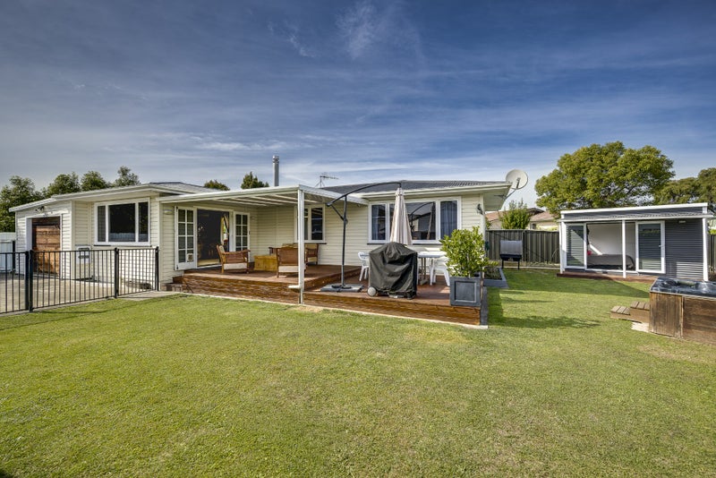 15A Devon Street, Taradale, Napier - Carousel 1