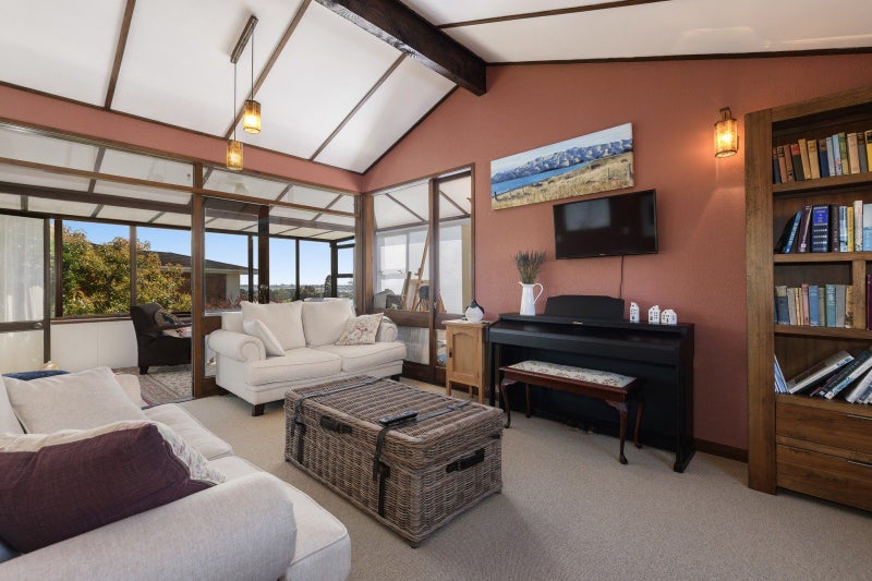 44A Whitaker Street, Otumoetai, Tauranga - Carousel 2