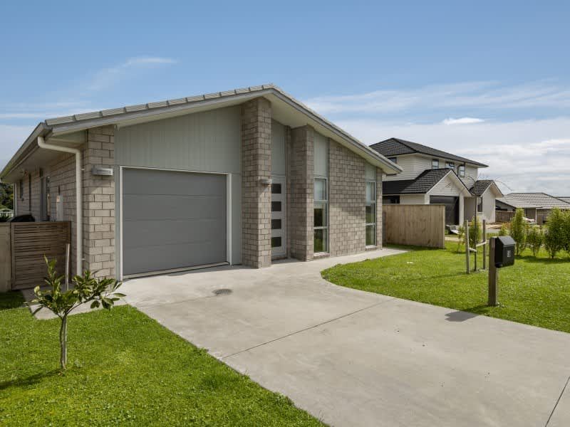 18 Richardson Road, Omokoroa, Western Bay Of Plenty, Bay Of Plenty - Carousel 2