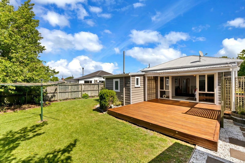 5 Seymour Street, Hornby, Christchurch - Carousel 1