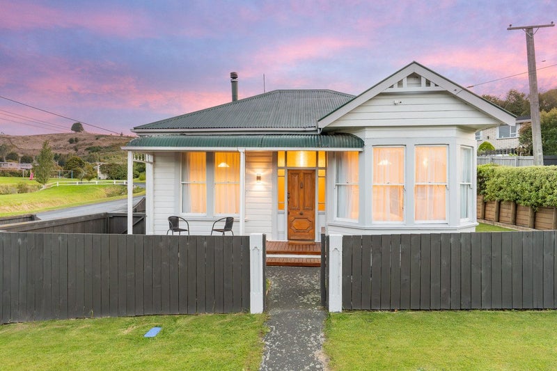 37 Mulford Street, Concord, Dunedin - Carousel 1