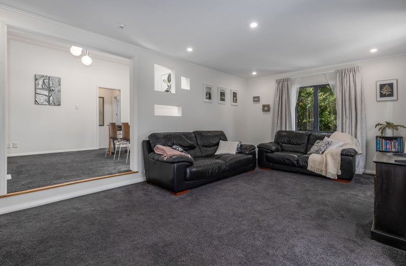 2/56 Tennis Court Road, Raumati South, Raumati South - Carousel 2