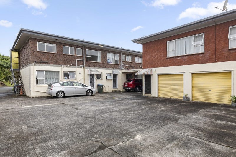 2/189 Hendon Avenue, Owairaka, Auckland - Carousel 2