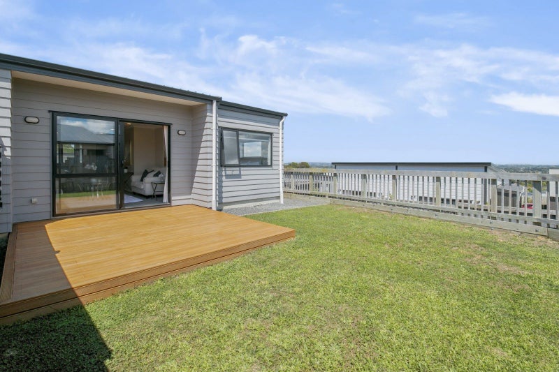 23B Poruru Close, Papakura, Papakura - Carousel 1