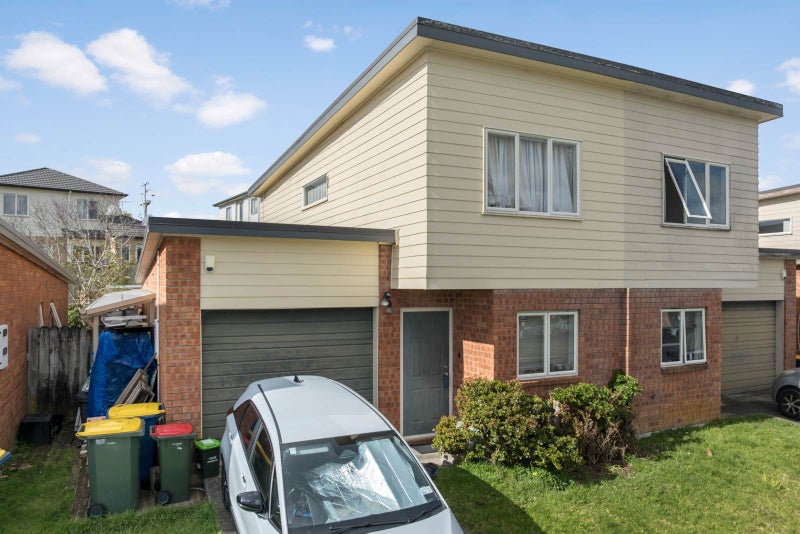 8 Brashier Circle, Sunnyvale, Auckland - Carousel 19