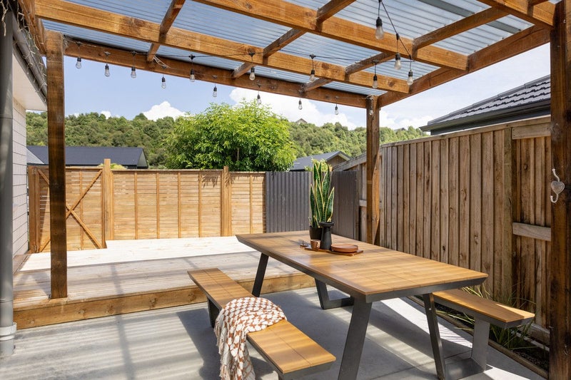 106 Whakaturou Crescent, Pyes Pa, Tauranga - Carousel 2