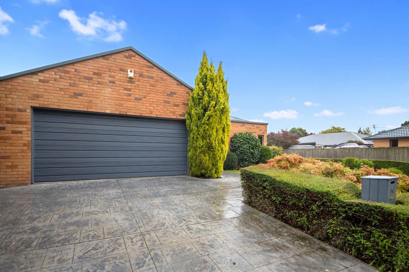 16 Aylsham Lane, Casebrook, Christchurch - Carousel 20