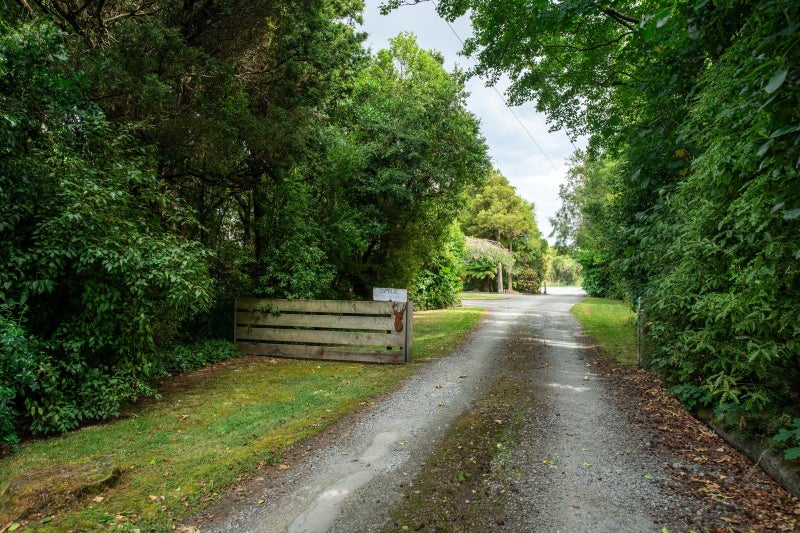 26 Grant Road, Otatara, Invercargill - Carousel 45