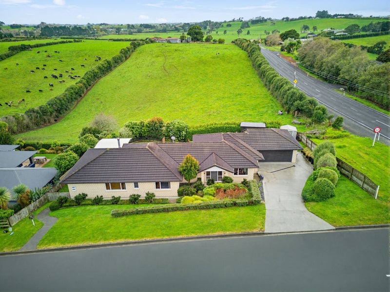 2 Northvale Place, Pukekohe, Pukekohe - Carousel 1